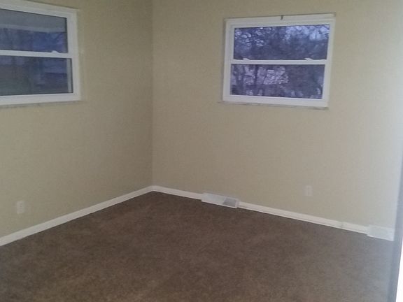 5th image of 5563 Joyce Ann Dr