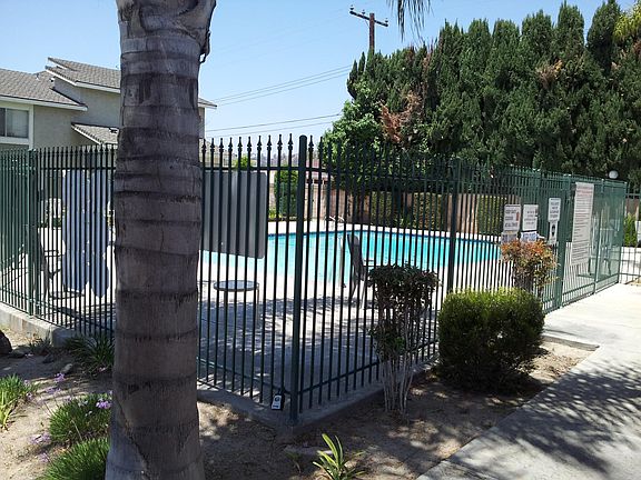 2nd image of 69 Bahia Cir