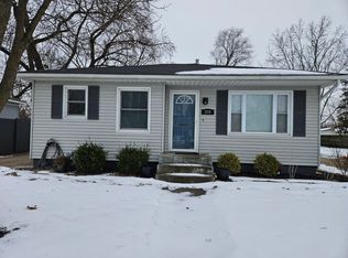 220 Maplelawn St SW, Wyoming, MI 49548