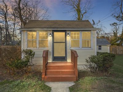 129 Locust Drive, Mastic Beach, NY, 11951