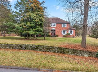 896 Coleman Rd, Cheshire, CT 06410