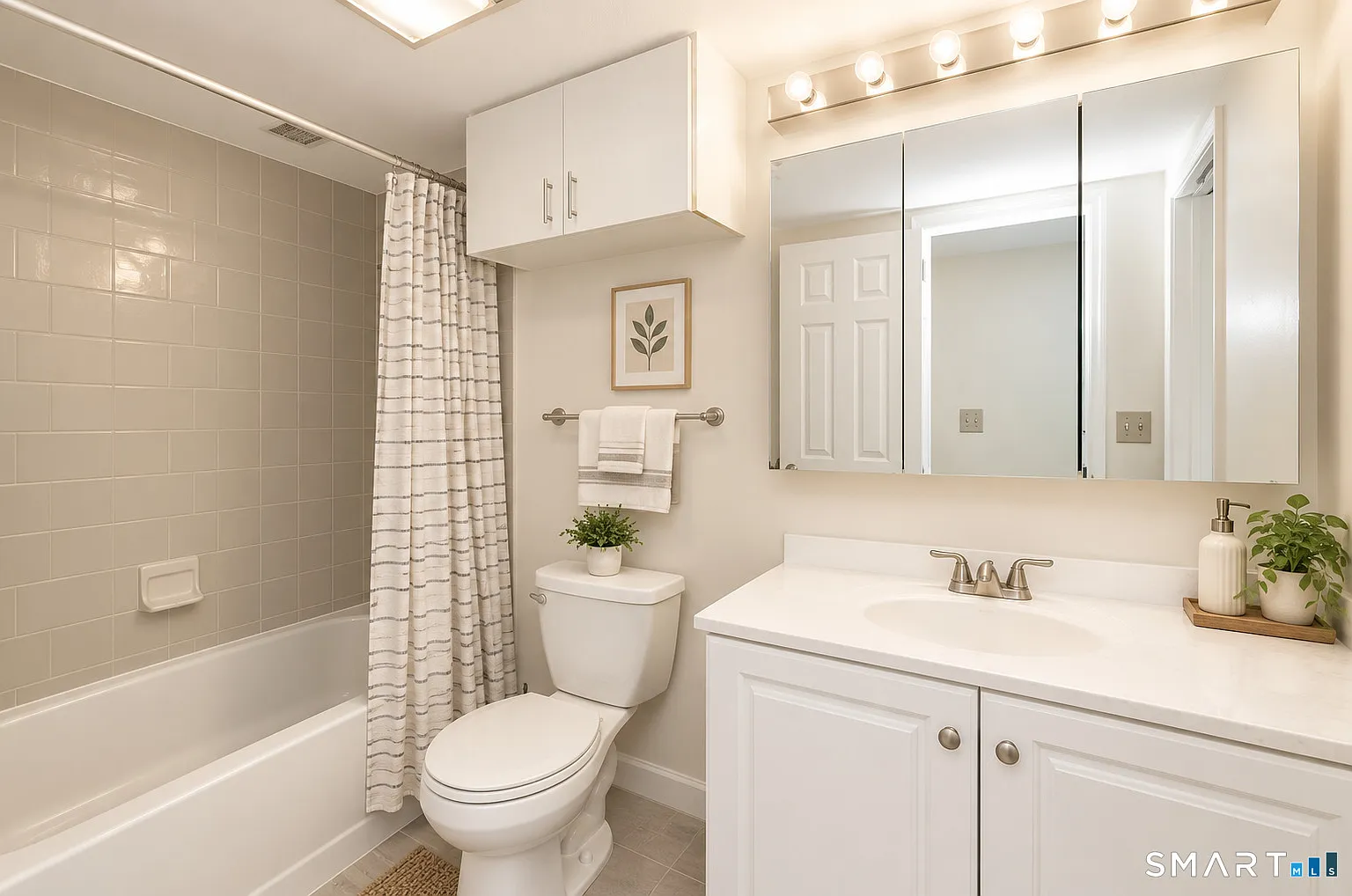 1 bed, 1.0 bath, 557 sqft, $2,250 — Photo 4