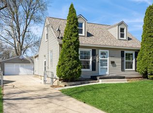 2500 49th Pl, Des Moines, IA 50310