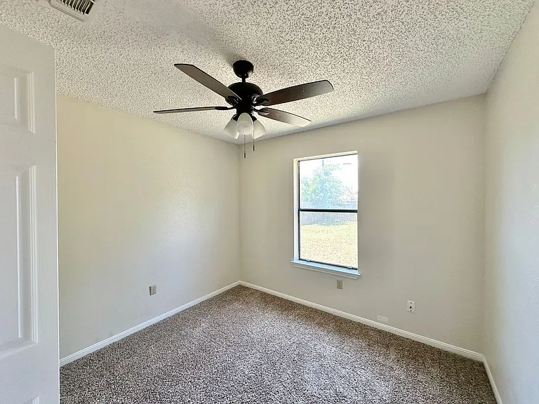 3706 Madison Dr — Photo 25