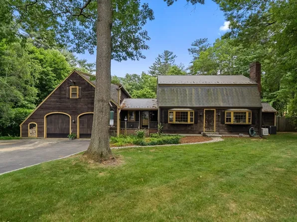 1200 Forest St, Marshfield, MA 02050