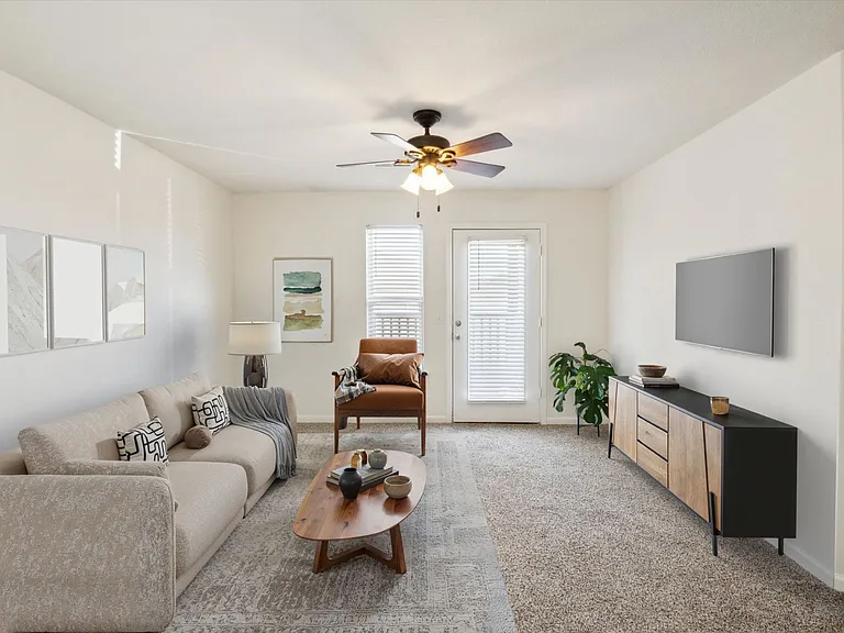 Two Bedroom C - 2 Bed / 2 Bath - 1,100 Sq.Ft.