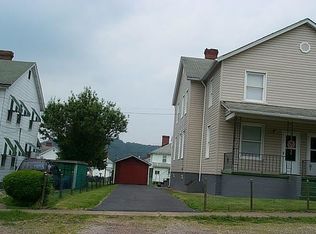 157 Main St, Smock, PA 15480