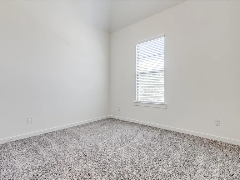 805 Fieldcrest St — Photo 22