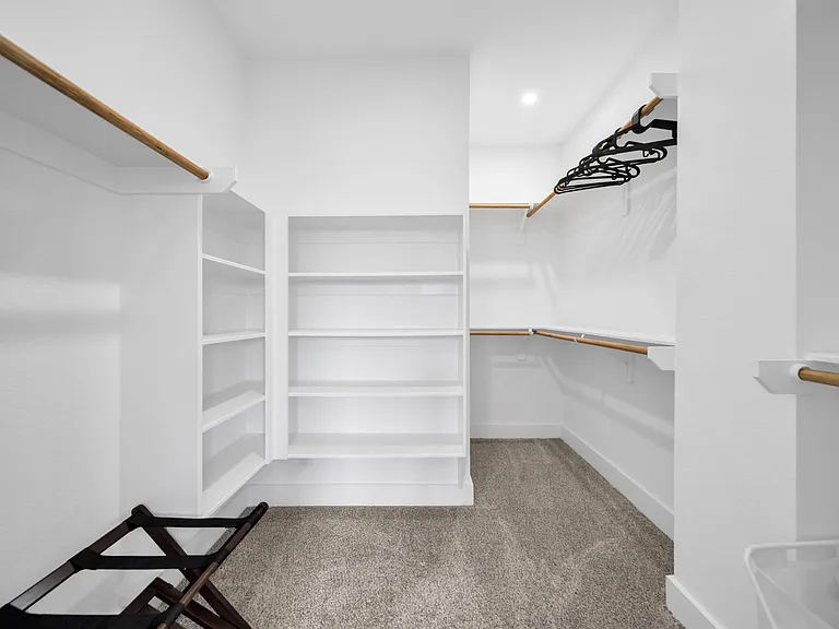 6903 Saint Augustine St — Photo 13