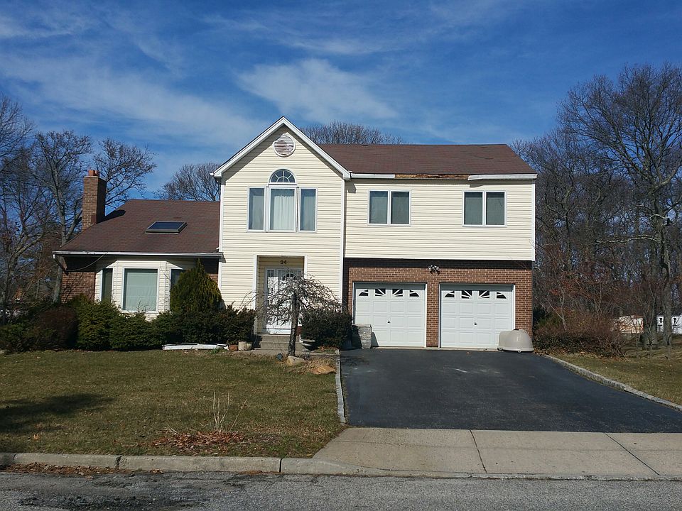1st image of 34 Valley St