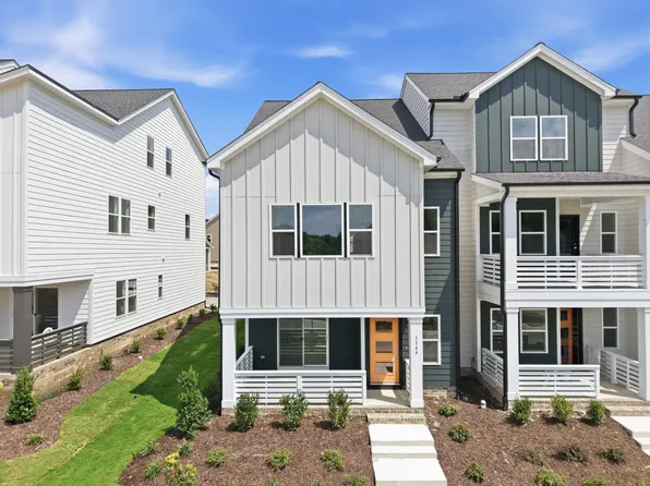 1144 Lamplighter Dr, Raleigh, NC 27604