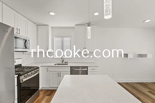 11907 E 2nd Ln Photo 1
