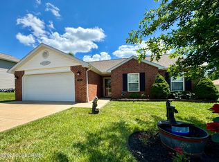 3911 Liverpool Dr, Jefferson City, MO 65109