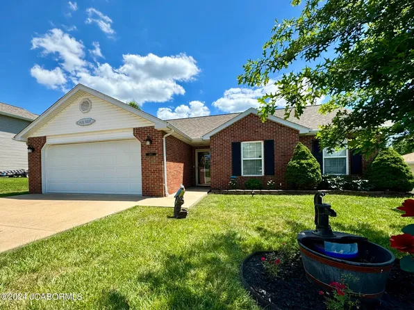 3911 Liverpool Dr, Jefferson City, MO 65109