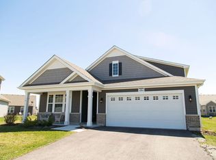 995 Carolina Ct, Hampshire, IL 60140