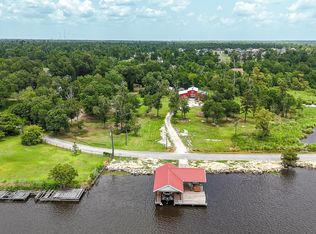935 Bagdad Rd, Westlake, LA 70669