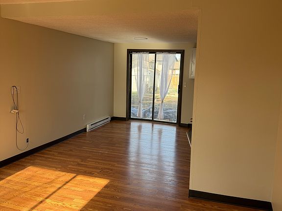 3rd image of 2309 Mahogany Cir