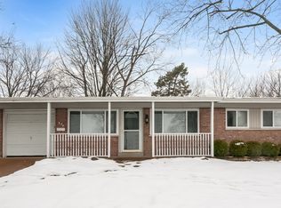 845 Preakness Ln, Florissant, MO 63033