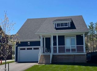 158 Courtland St, The Blue Mountains, ON L9Y5L7