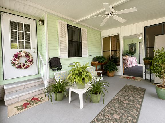 2nd image of 5665 SW 58th St #309