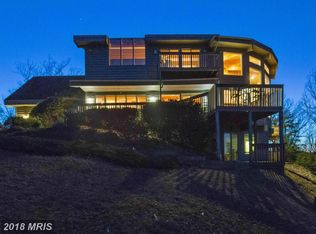 2390 Park Chesapeake Dr, Lusby, MD 20657