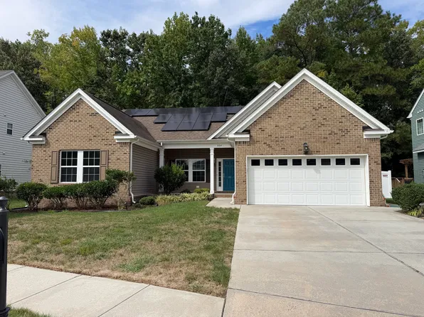 804 Aaron Culbreth Ct, Chesapeake, VA 23322