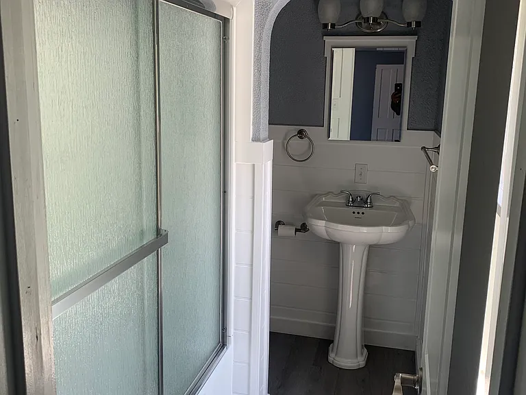 5803 Madison Ave — Photo 10