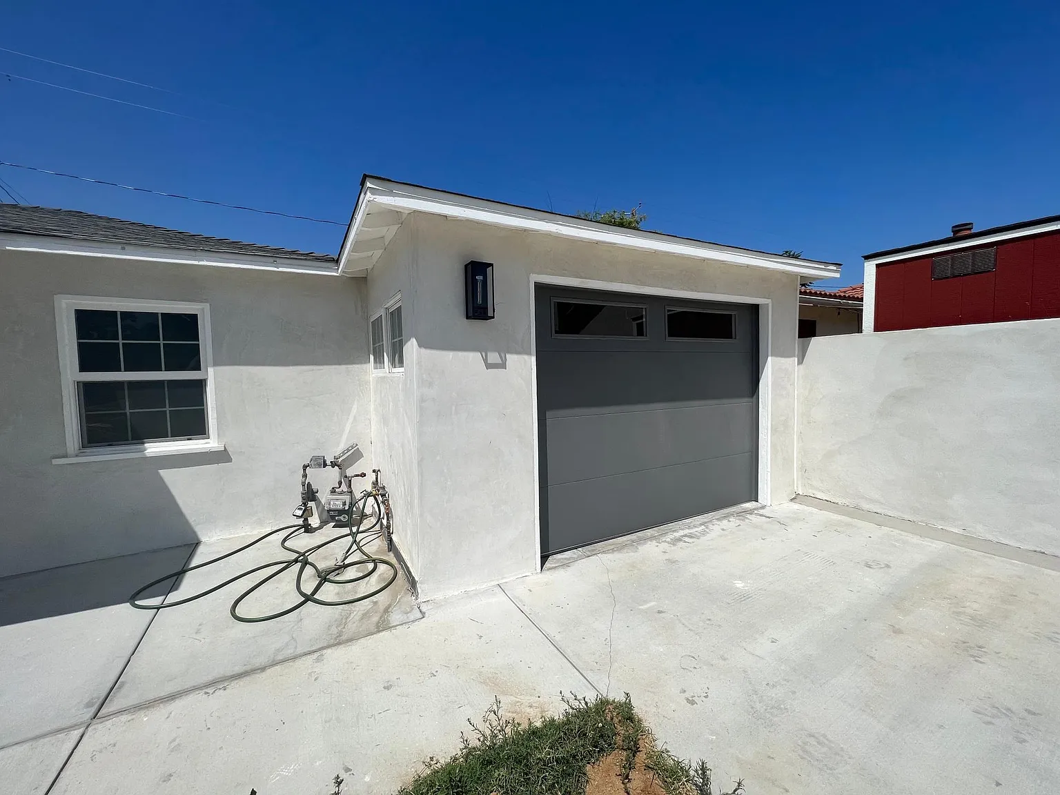 2 bed, 1100 sqft, $4,800 — Photo 2