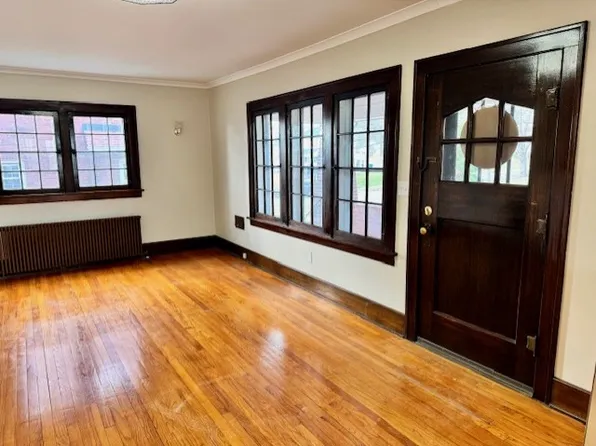 607 E Kline St #A, Girard, OH 44420