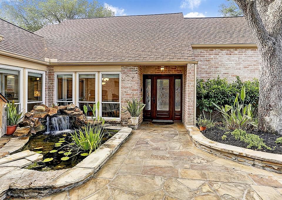 1st image of 10214 Briar Rose Dr