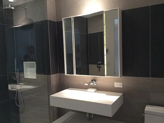 Rented by R New York | media 22