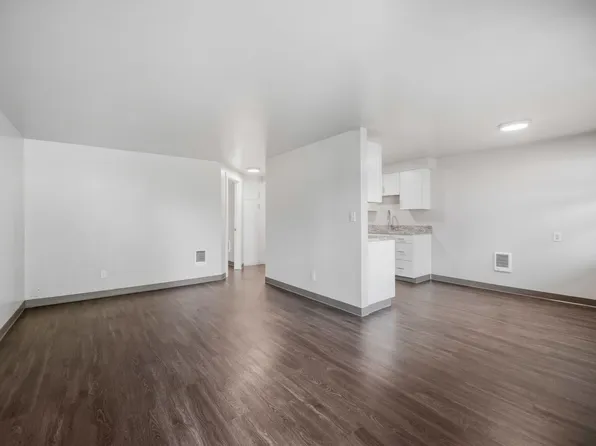 10th Ave. Apartments, 1432 W 10th Ave #911, Spokane, WA 99204