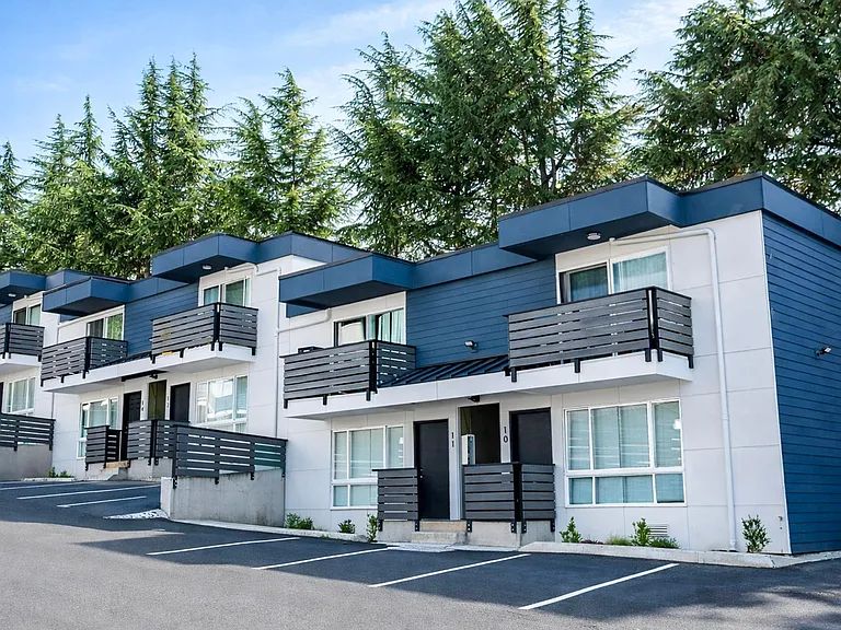 Canopy Apartments — Photo 10
