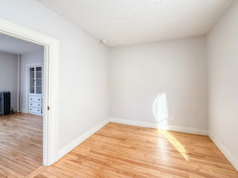 56 Leland St #2 — Photo 5