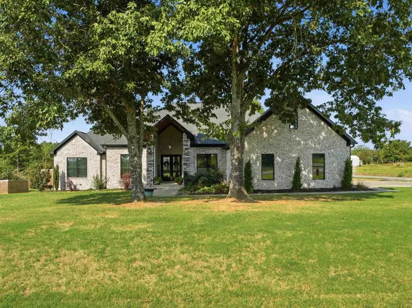 98 Hargrove Rd, Greenbrier, AR 72058