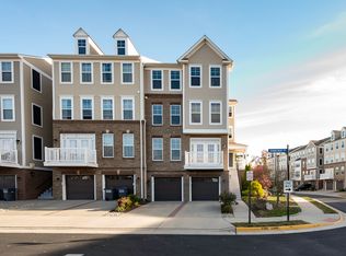 42183 Shorecrest Ter, Aldie, VA 20105