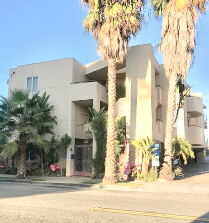 1st image of 1347 23rd St