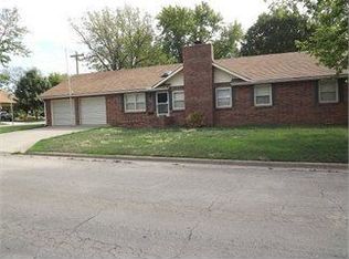 300 S Montgomery St, Sedan, KS 67361