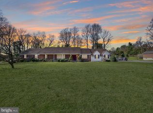 605 W Brookhaven Rd, Rose Valley, PA 19086