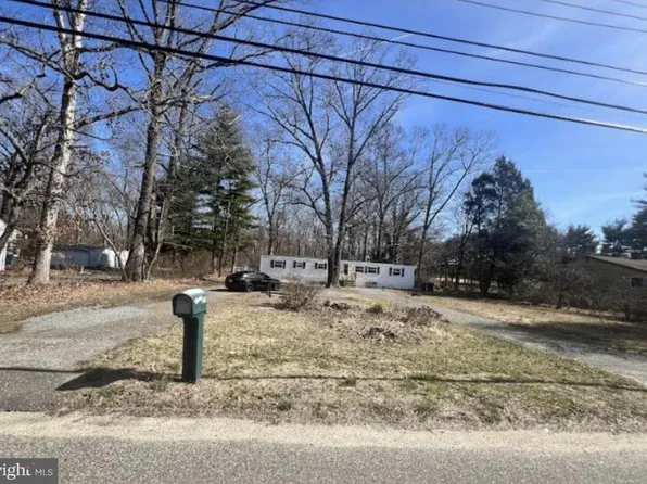 236 S Tuckahoe Rd, Williamstown, NJ 08094