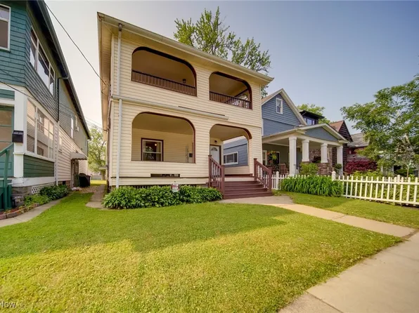 1662 Walnut Blvd, Ashtabula, OH 44004