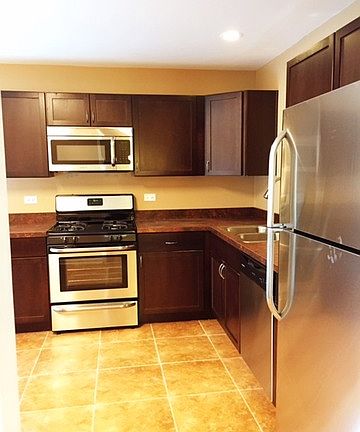 5th image of 2080 Narcissus Ave