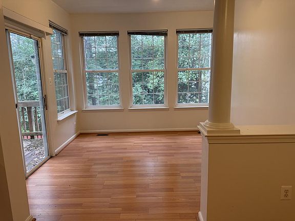 5th image of 192 Tilden Way
