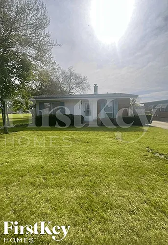 701 Chase Ln Photo 1