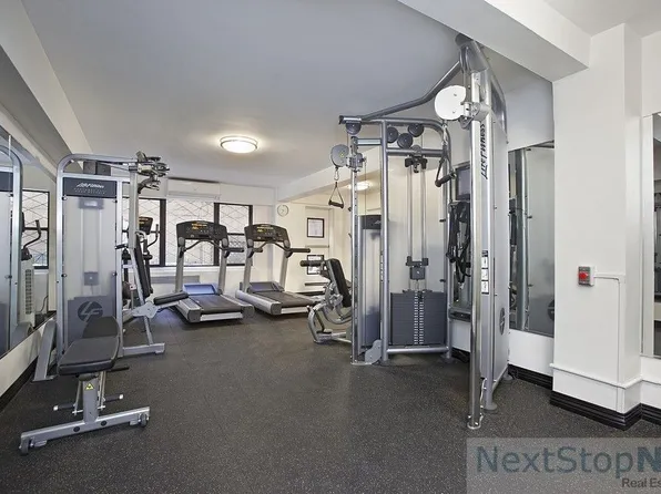 333 East 55th Street image 14 of 15