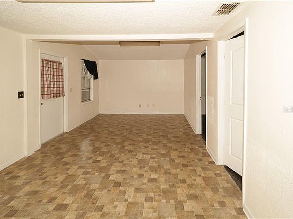 5th image of 12037 & 12041 Altoona Ave