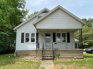 116 N Sycamore St, Huntingburg, IN 47542