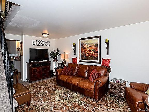 5th image of 3562 S Hillcrest Dr