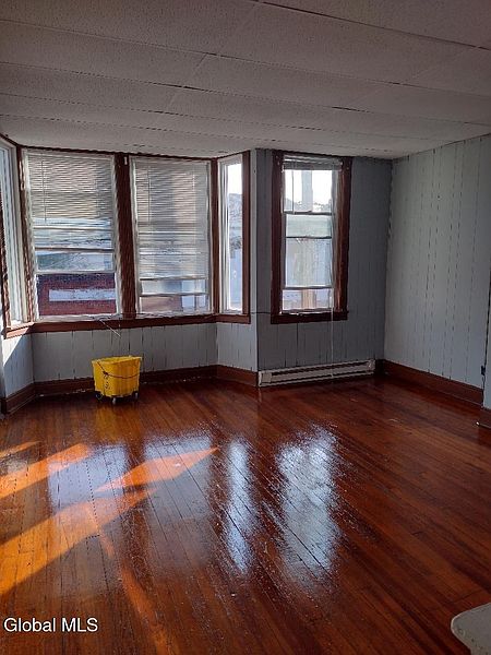 5th image of 31 South Street