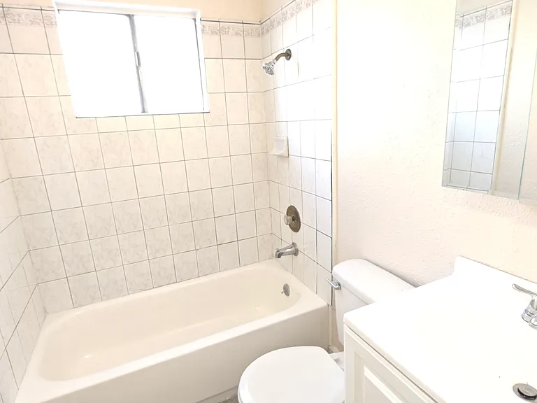 1813 Robin Ln #1 — Photo 14